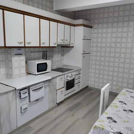 Vivienda Turistica Mou شقة Arzúa